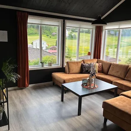 Stor Enebolig Naer Badestrand Villa *